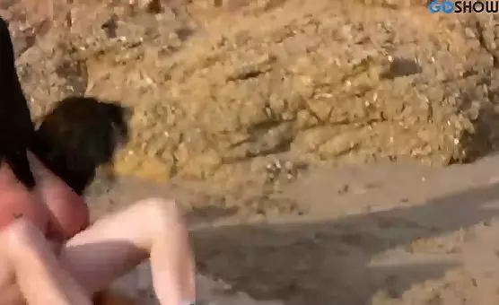 All poses allowed Public session at the beach, Girls pleasing with oral penetration, Climax on sandy shores